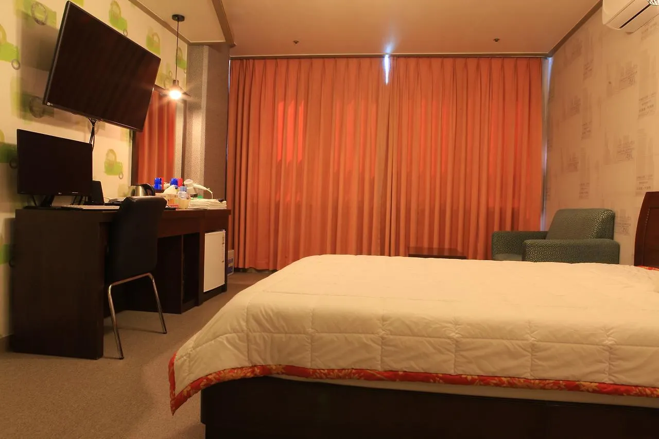 Marina Motel Busan Station
