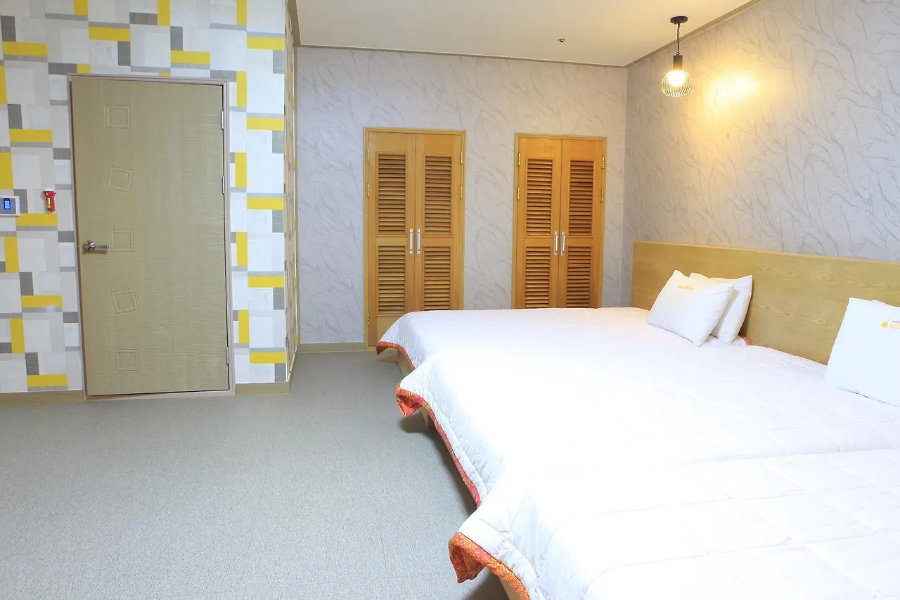 Marina Motel Busan Station