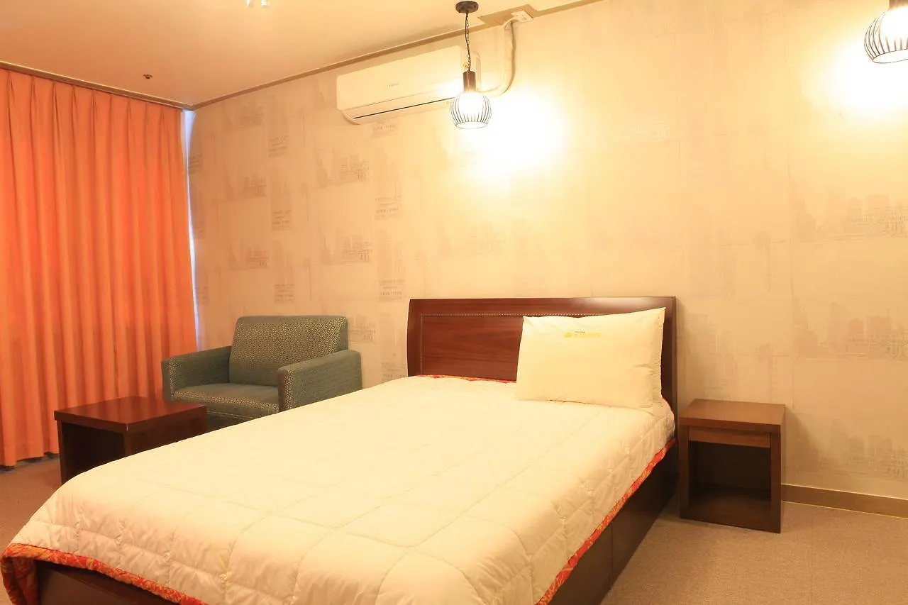 Marina Motel Busan Station