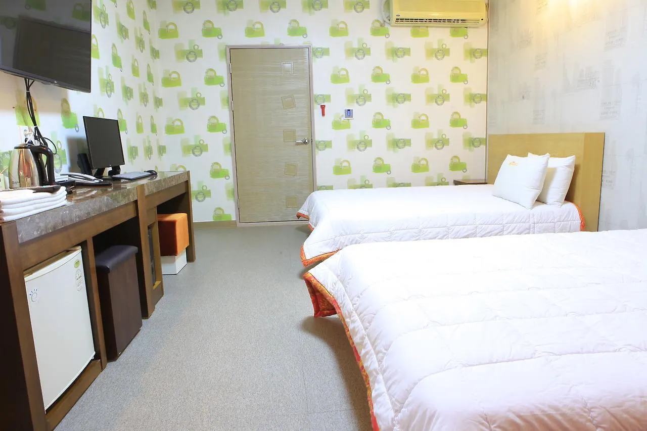 Marina Motel Busan Station
