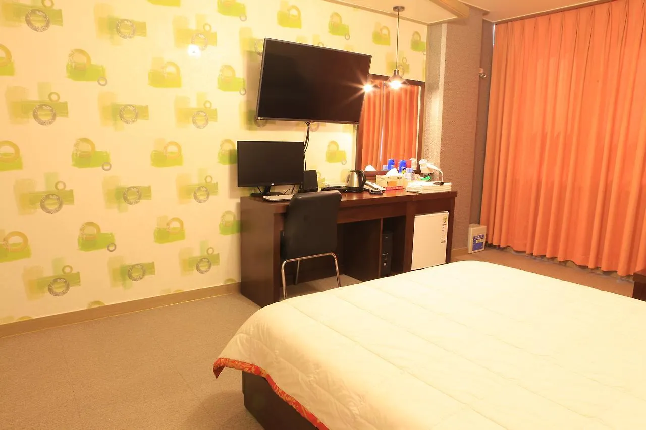 Marina Motel Busan Station