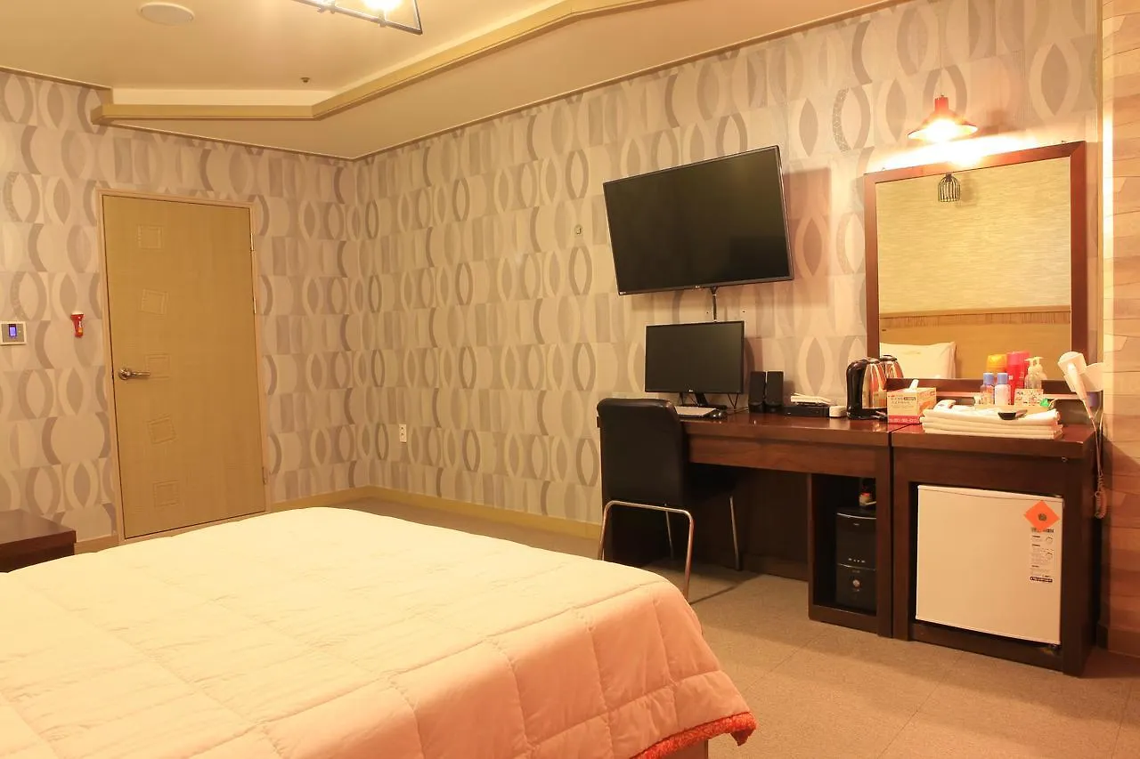 Marina Motel Busan Station