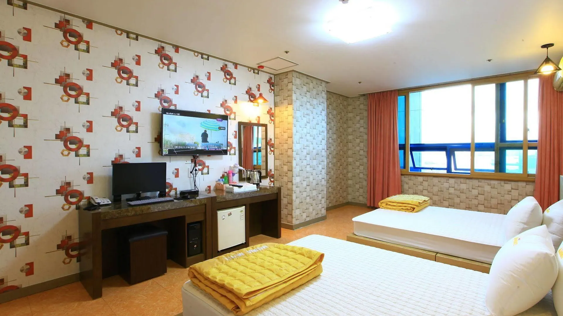 Marina Motel Busan Station 2*,  South Korea