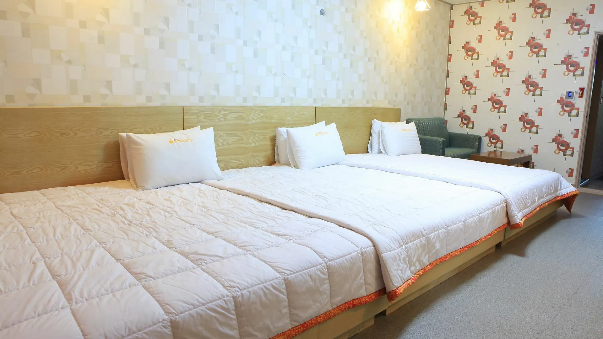 Marina Motel Busan Station